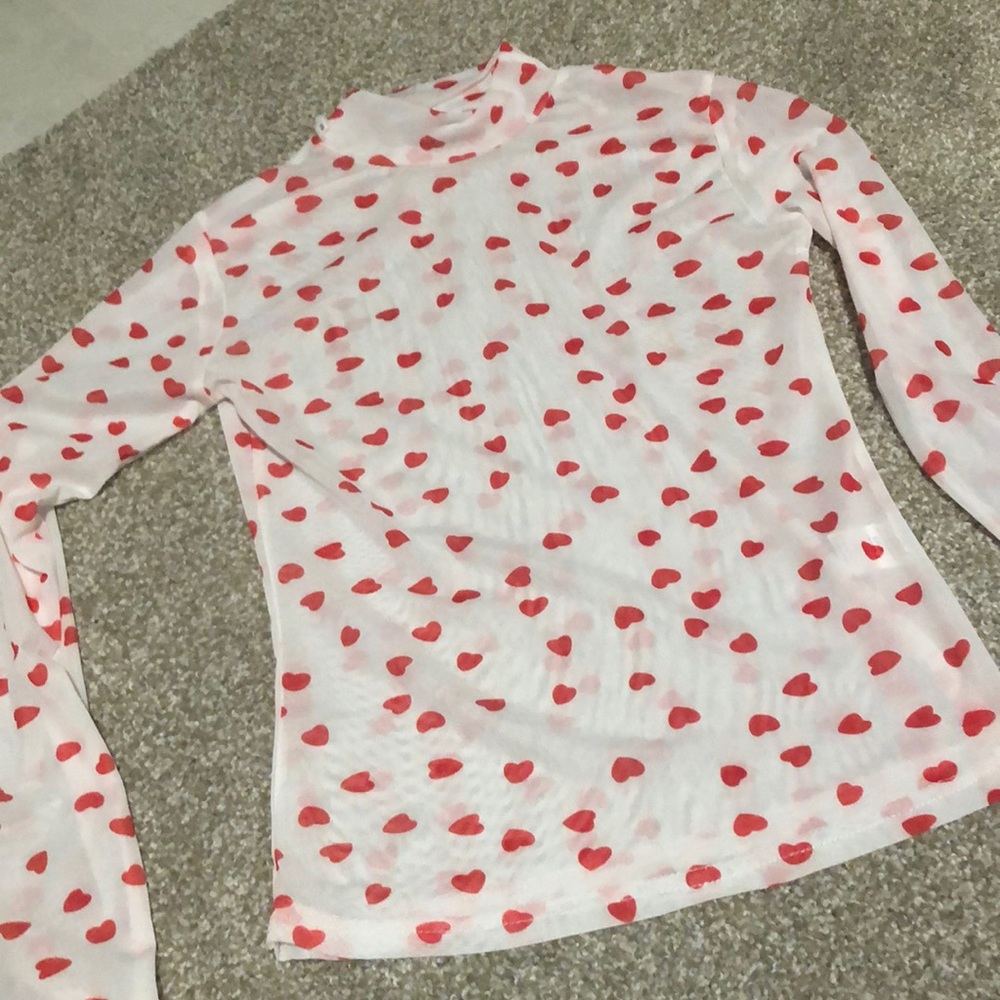 Mesh Valentine’s Top ❤️